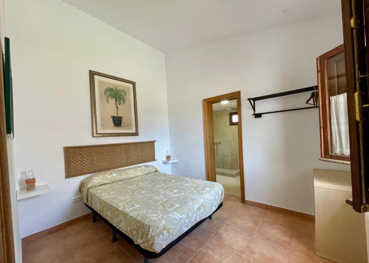 Santa Marta Complejo Rural Con Pista De Padel Guest House Archidona Exterior photo